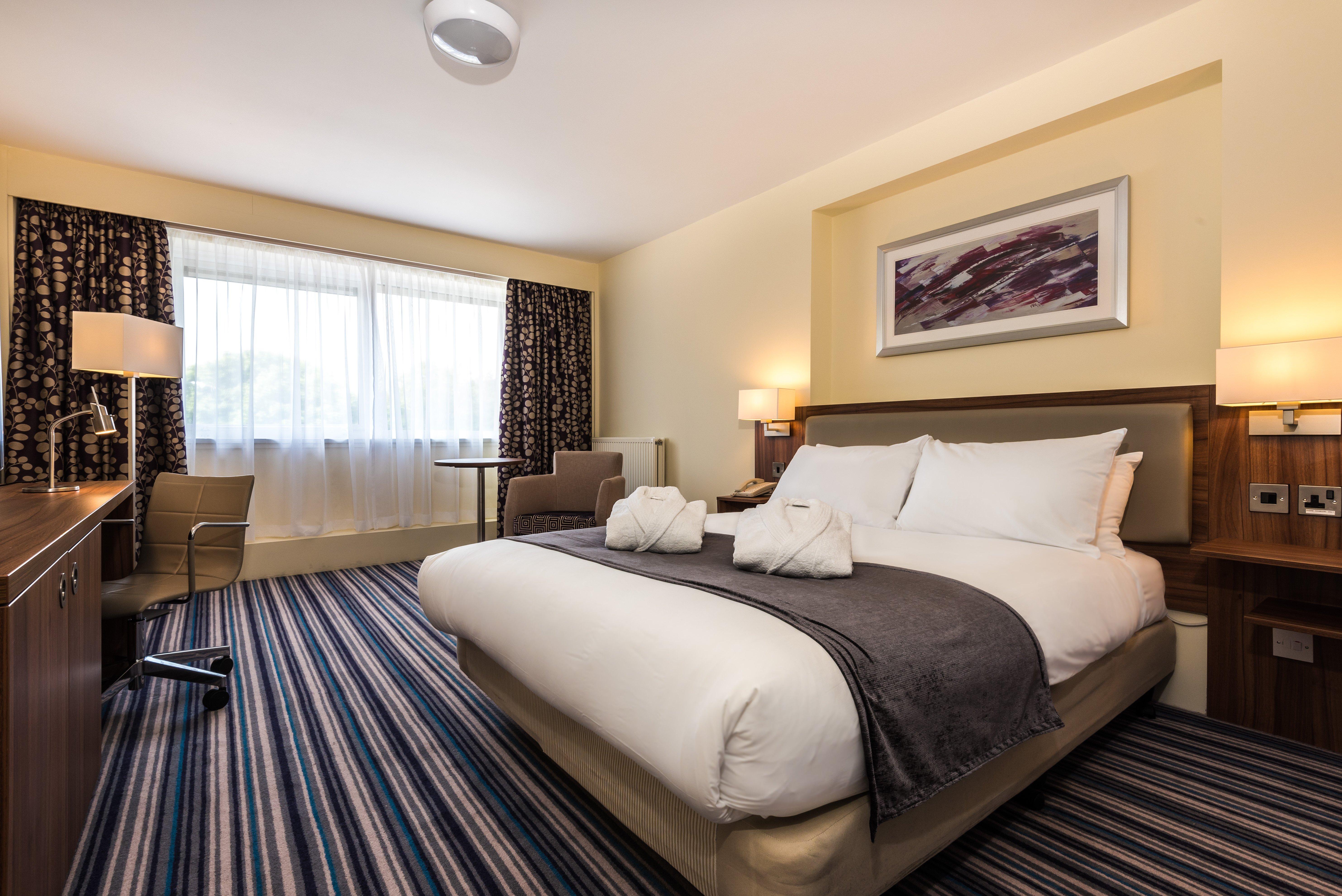 Holiday Inn Reading West By Ihg Exterior foto