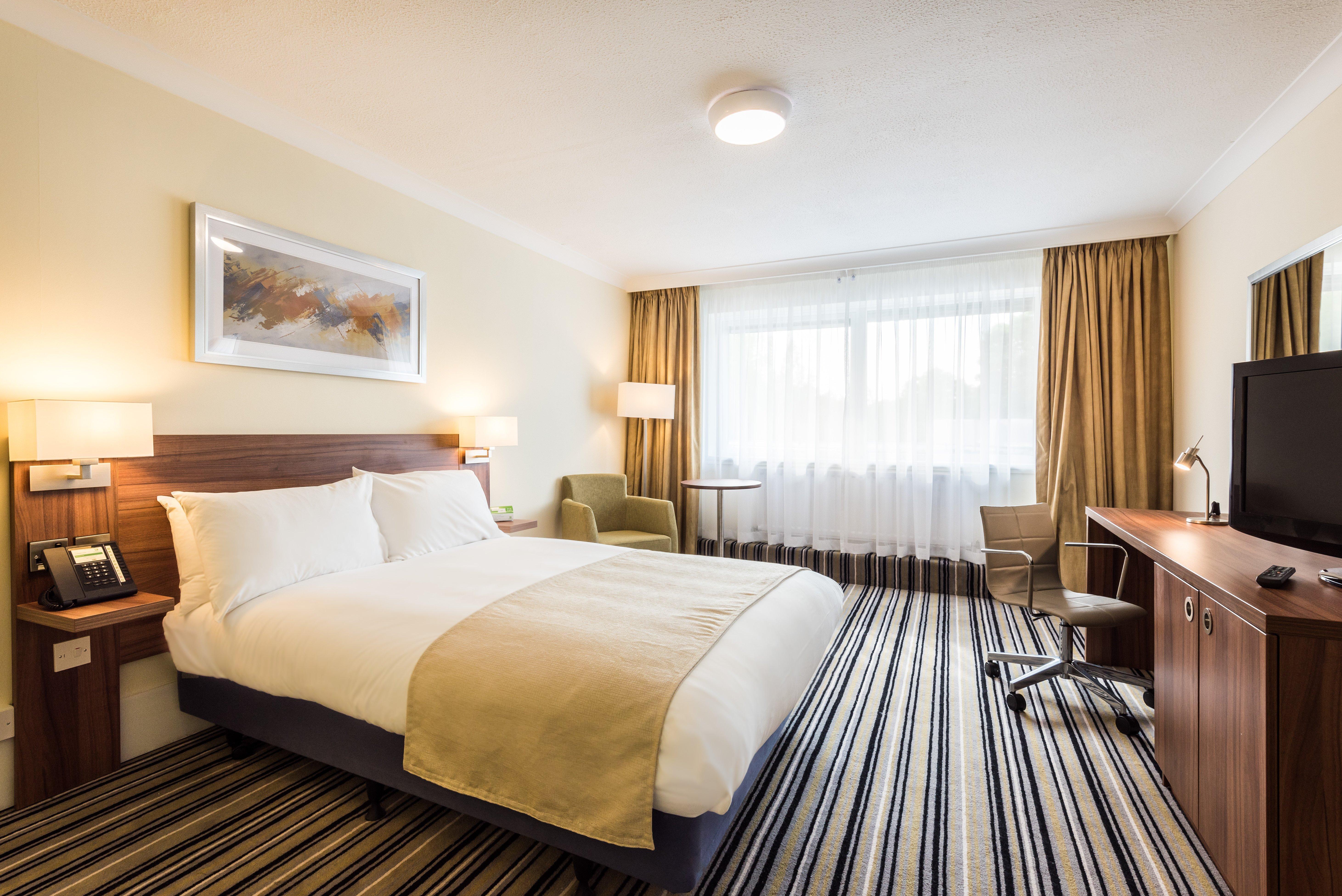 Holiday Inn Reading West By Ihg Exterior foto