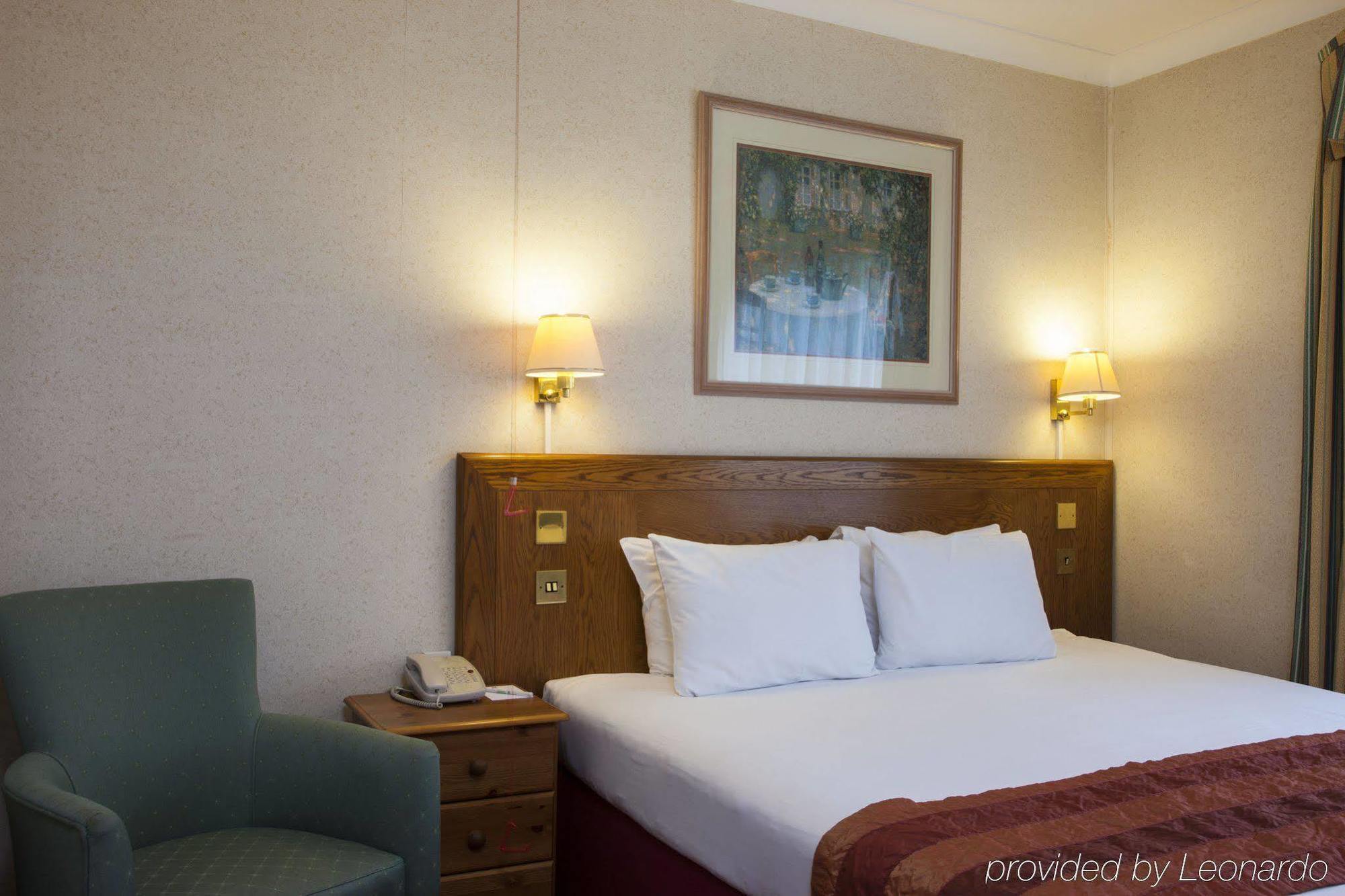 Holiday Inn Reading West By Ihg Exterior foto
