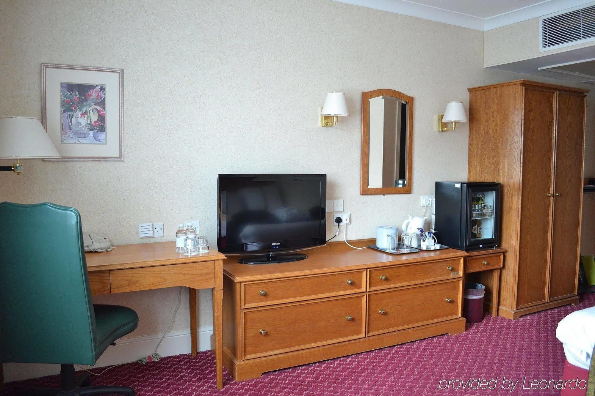 Holiday Inn Reading West By Ihg Exterior foto